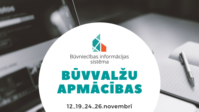 Dators ar tekstu par apmācību datumiem