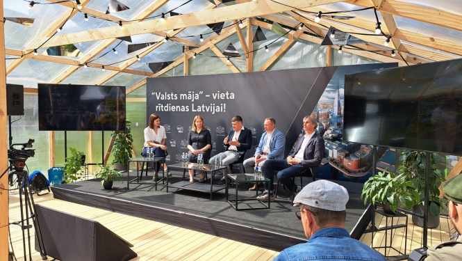 Paneļdiskusija sarunu festivālā LAMPA 