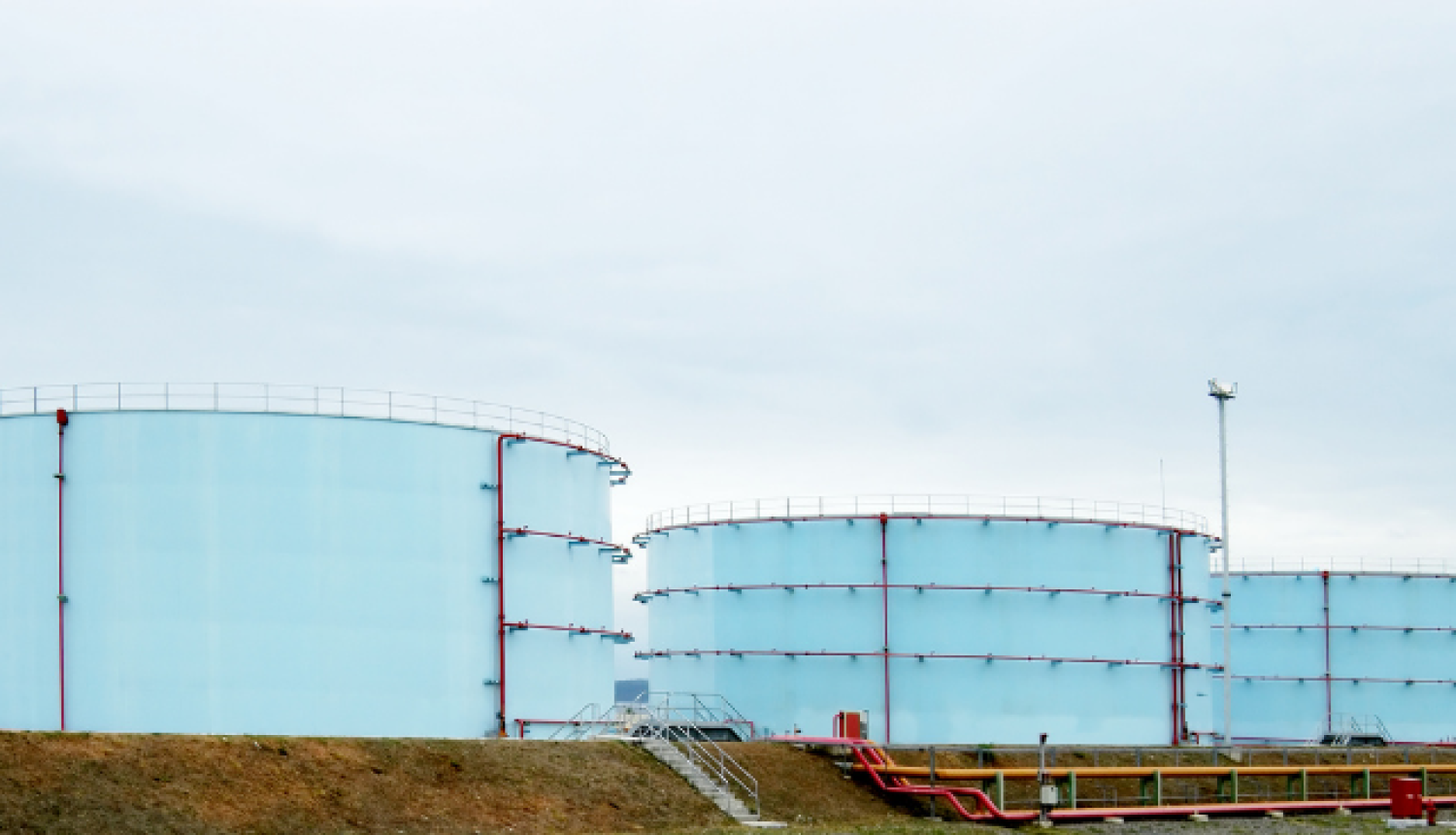 Degvielas uzglabāšanas cisternas