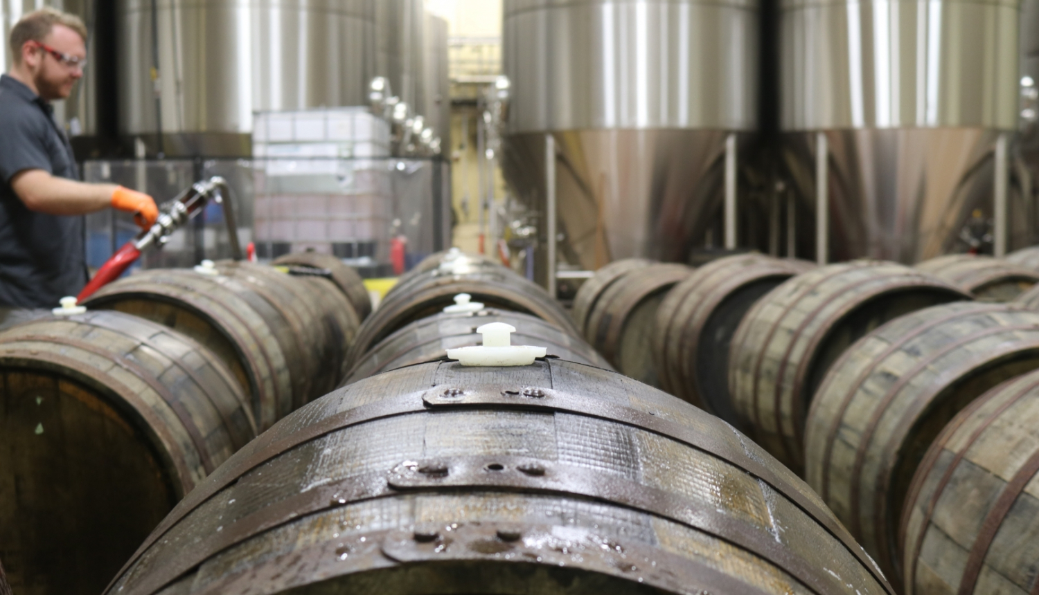 dzēriena ražotnes foto